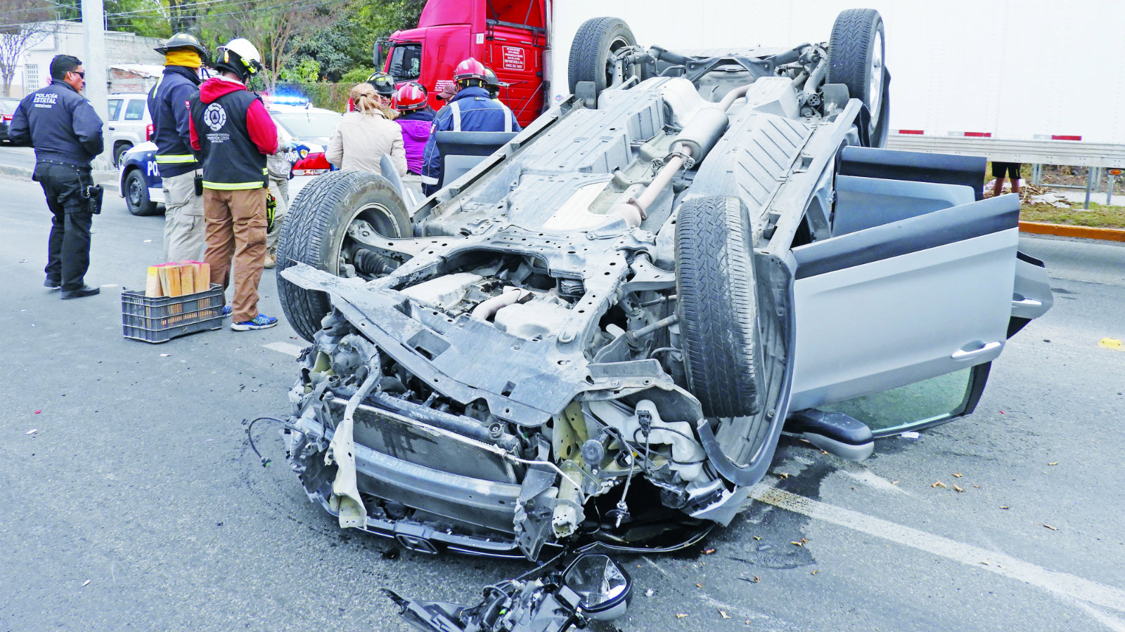 Conductora Sufre Volcadura Tras Cerr N En Corregidora El Gr Fico