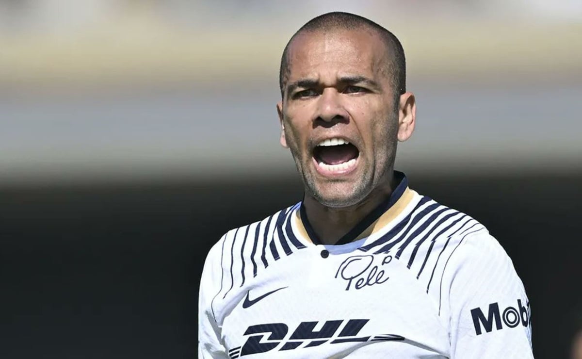 Juez confirma que Dani Alves irá juicio por presunta agresión sexual