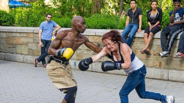 Peleas Callejeras En Parques Se Vuelven Populares El Gr Fico Historias Y Noticias En Un Solo Lugar