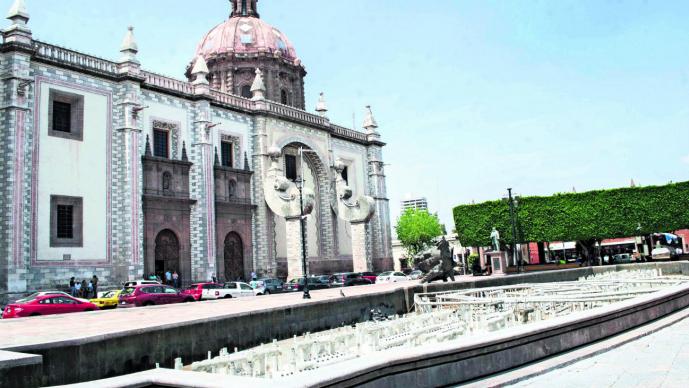 Fuentes en centro histórico de Querétaro se quedan sin chorro | El Gráfico  Historias y noticias en un solo lugar