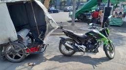 Mototaxista la hace de paramédico y lleva a custodio herido al hospital en Iztapalapa