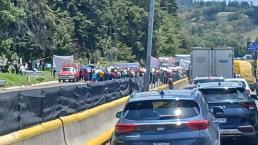 Cerrada la autopista México - Puebla, bloqueada por manifestación hoy 12 de julio