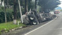 Cerrada la autopista México - Toluca por volcadura de pipa con combustible, rutas alternas