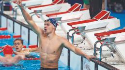 León Marchand el nadador francés rompe el récord de Michael Phelps