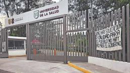 Estudiantes de la Universidad de la Salud preocupados por su futuro tras denunciar irregularidades