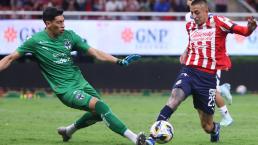 Chivas y Rayados dividen puntos en la Jornada 10