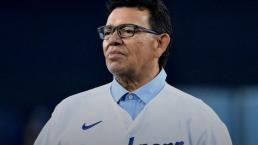 ¡Homenaje fallido! Fans confunden a Fernando Valenzuela con otro famoso