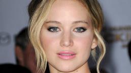 Jennifer Lawrence posa desnuda con serpiente