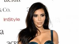 Kim Kardashian enseña todo con ajustado vestido