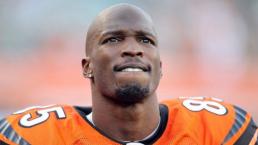 'Ochocinco' cura lesiones con orina de sus compañeros